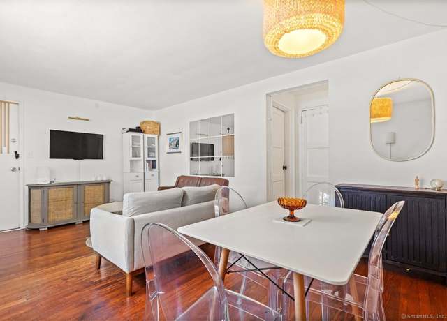 Property at 1078 E Main St Apt 2, Stamford, CT 06902, 2 beds, 1 bath
