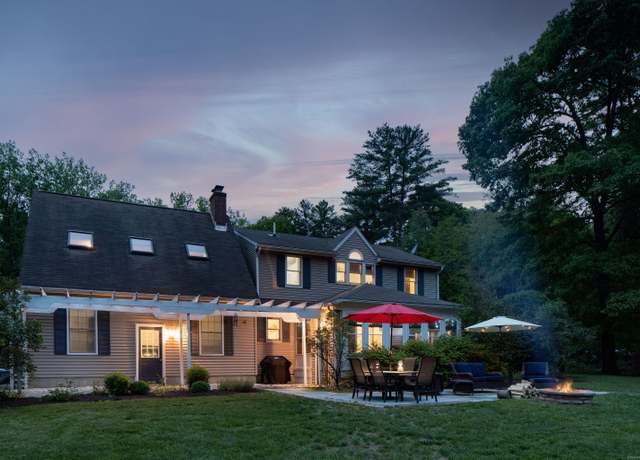 Property at 100 Sand Rd, Canaan, CT 06031, 4 beds, 2 baths