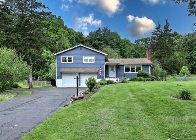 Property at 1690 Hartford Tpke, North Haven, CT 06473, 3 beds, 2 baths