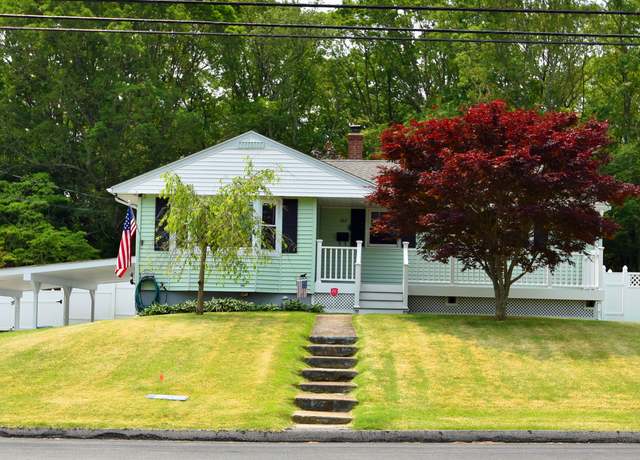 Property at 107 Park Avenue Ext, Montville, CT 06382, 3 beds, 2 baths