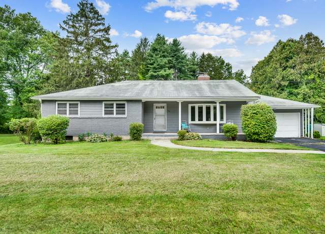 Property at 293 Tunxis Ave, Bloomfield, CT 06002, 3 beds, 2.5 baths