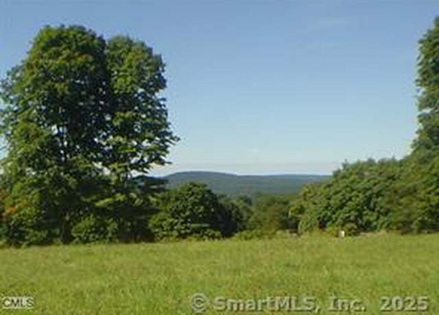 Property at 10 Candace Ct, New Milford, CT 06776