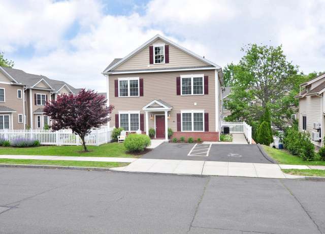 Property at 35 Ringgold St #401, West Hartford, CT 06119, 2 beds, 2 baths