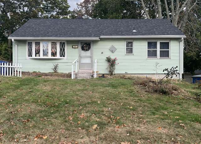 Property at 77 Fairfax St, West Haven, CT 06516, 2 beds, 1 bath