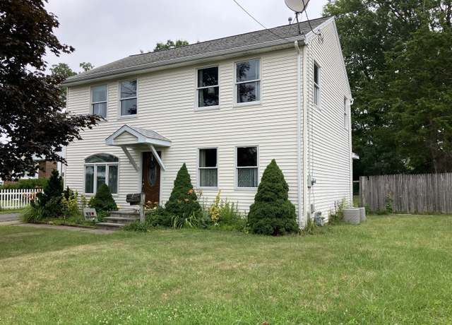 Property at 74 Brussels Ave, Wethersfield, CT 06109, 3 beds, 2 baths