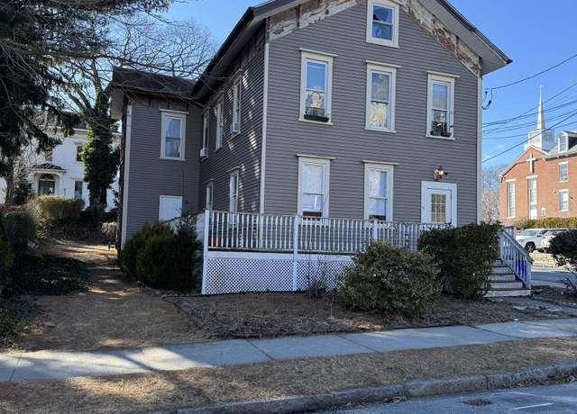 Property at 44 Franklin St, New London, CT 06320, 5 beds, 5 baths