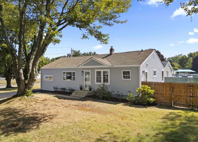 Property at 44 Columbia Dr, Milford, CT 06460, 3 beds, 1 bath