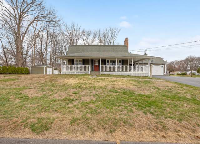 Property at 25 Primrose Ln, Bristol, CT 06010, 4 beds, 2.5 baths