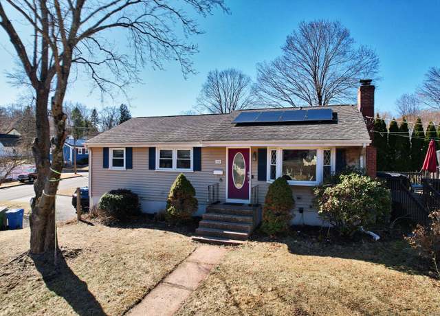 Property at 155 Dorothy Dr, Middletown, CT 06457, 3 beds, 2 baths