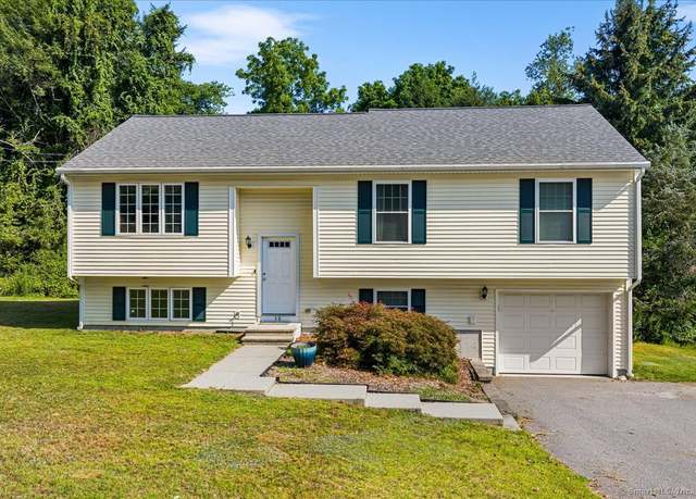 Property at 30 Park Ave, Montville, CT 06382, 4 beds, 3 baths