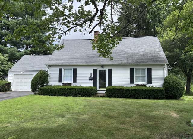 Property at 190 Elm St, Windsor Locks, CT 06096, 4 beds, 3 baths