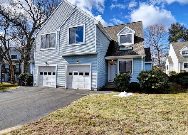 Property at 11 Lilac Ln #11, Farmington, CT 06032, 2 beds, 2.5 baths