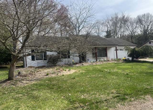 Property at 67 Sorghum Rd, Shelton, CT 06484, 3 beds, 2 baths