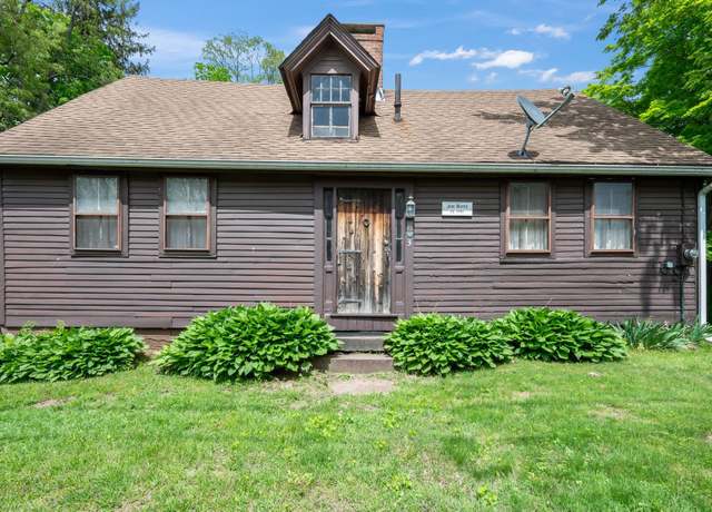 Property at 3 Indian Hill Ave, Portland, CT 06480, 3 beds, 2 baths