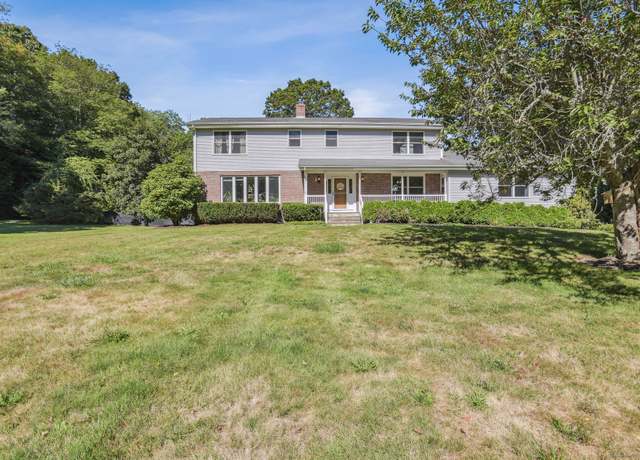 Property at 135 Stony Brook Rd, Stonington, CT 06378, 4 beds, 3.5 baths
