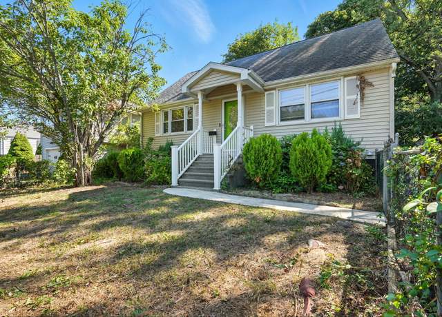 Property at 106 General St, Stratford, CT 06615, 4 beds, 2 baths