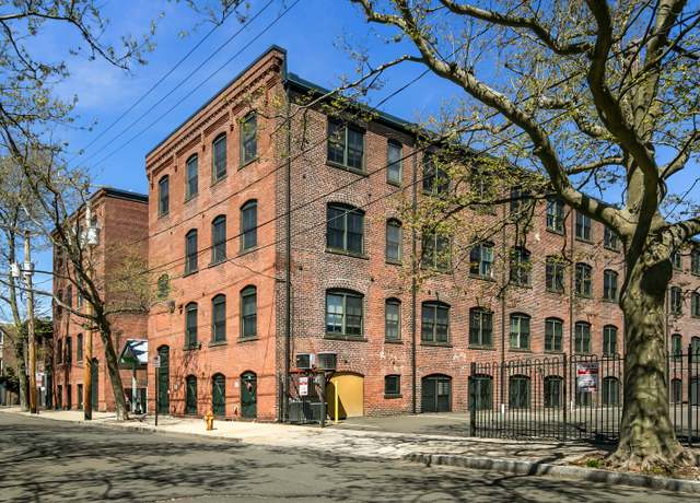 Property at 43 Chestnut St #106, New Haven, CT 06511, 2 beds, 2 baths