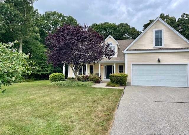 Property at 33 Regatta Dr #33, East Lyme, CT 06357, 3 beds, 2.5 baths