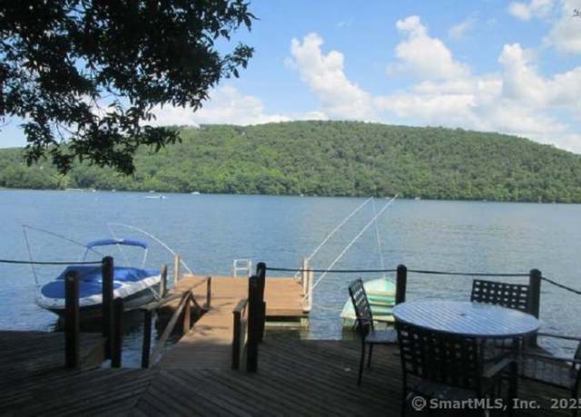 Property at 8 Ledgewood Dr, Sherman, CT 06784, 4 beds, 3.5 baths
