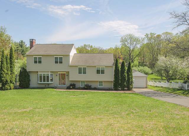 Property at 12 Chimney Dr, Bethel, CT 06801, 5 beds, 2.5 baths