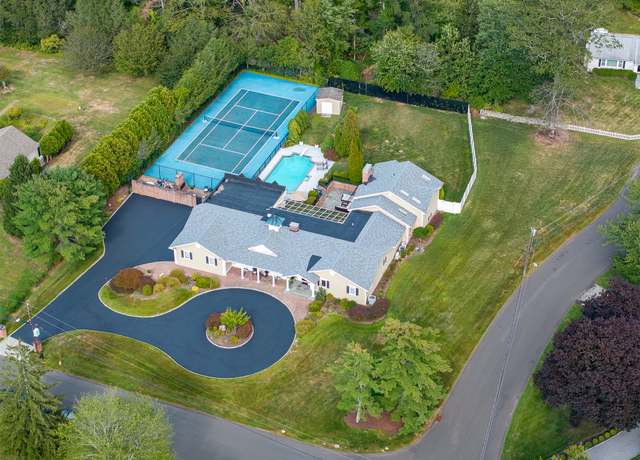 Property at 5 New England Dr, Stamford, CT 06903, 5 beds, 4.5 baths