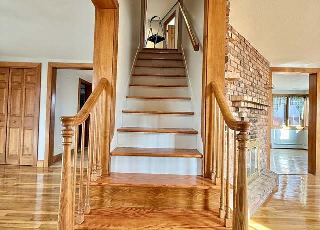 Property at 399 High St, Windham, CT 06226, 3 beds, 1.5 baths