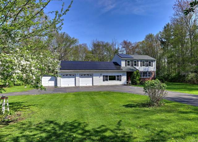 Property at 1005 Bassett Rd, Watertown, CT 06795, 4 beds, 2.5 baths