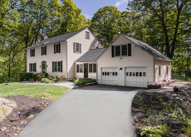 Property at 20 Linden Rd, Ridgefield, CT 06877, 4 beds, 3.5 baths