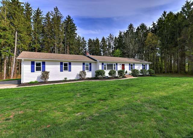 Property at 245 Paradise Ave, Hamden, CT 06514, 3 beds, 2.5 baths