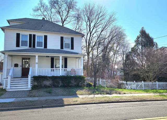 Property at 33 N Hoadley St, Naugatuck, CT 06770, 3 beds, 1.5 baths