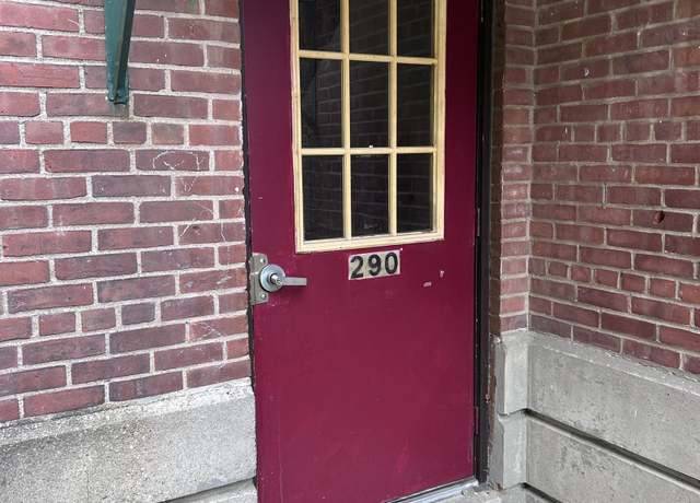 Property at 290 N Bishop Bdlg 94 Ave #12, Bridgeport, CT 06610, 3 beds, 1 bath