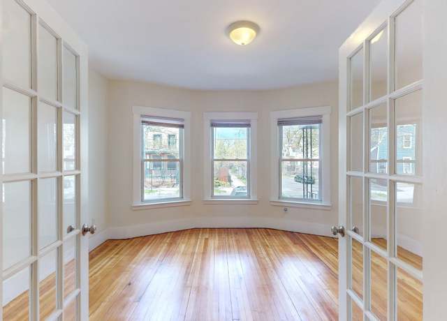 Property at 679 Winchester Ave, New Haven, CT 06511, 9 beds, 3 baths
