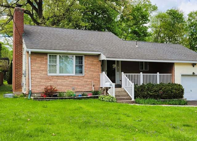 Property at 70 Leslie Ct, Bristol, CT 06010, 3 beds, 1.5 baths