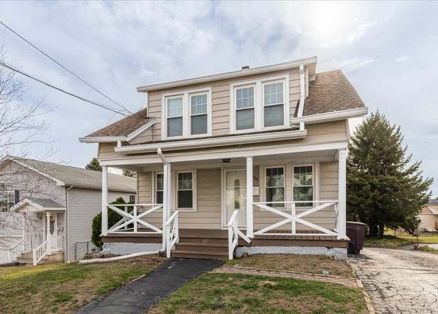 Property at 69 Hughes St, East Haven, CT 06512, 4 beds, 2.5 baths