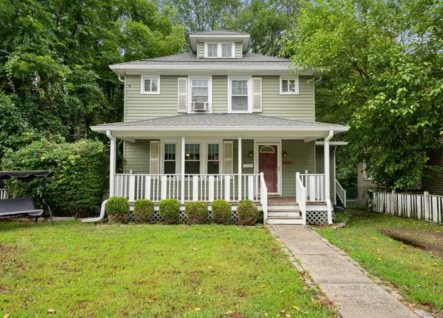 Property at 144 Washington St, Norwich, CT 06360, 3 beds, 2 baths