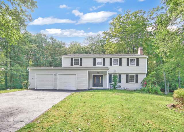 Property at 17 Amy Ln, Simsbury, CT 06070, 4 beds, 3.5 baths