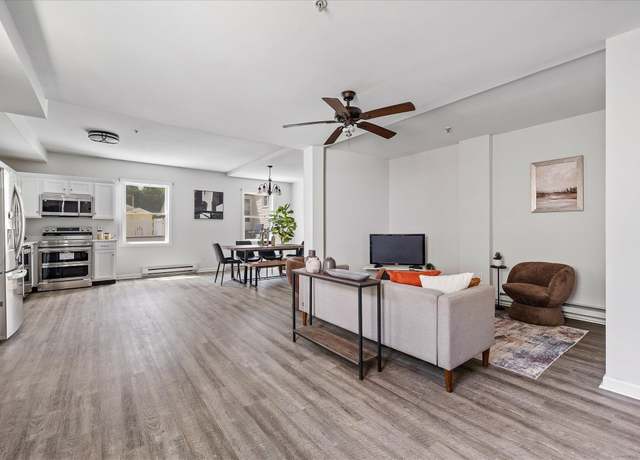 Property at 34 Pleasant St #7, Plainfield, CT 06374, 3 beds, 1.5 baths