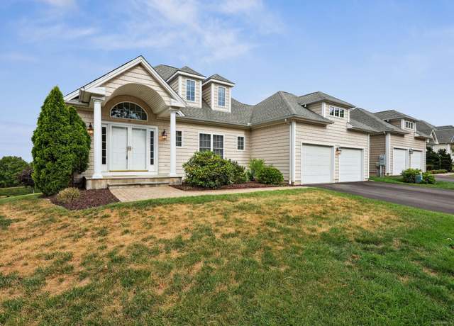 Property at 24 Fairway Dr #24, Wallingford, CT 06492, 2 beds, 3.5 baths