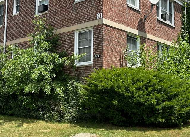 Property at 260 Success Ave #21, Bridgeport, CT 06610, 2 beds, 1 bath