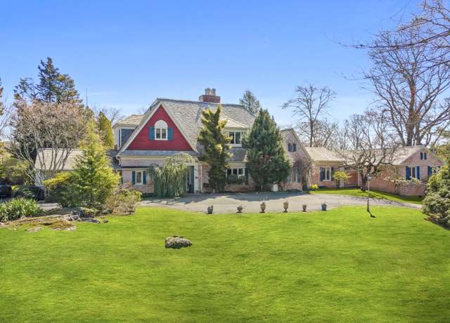 Property at 37 Green Acre Ln, Westport, CT 06880, 7 beds, 5.5 baths