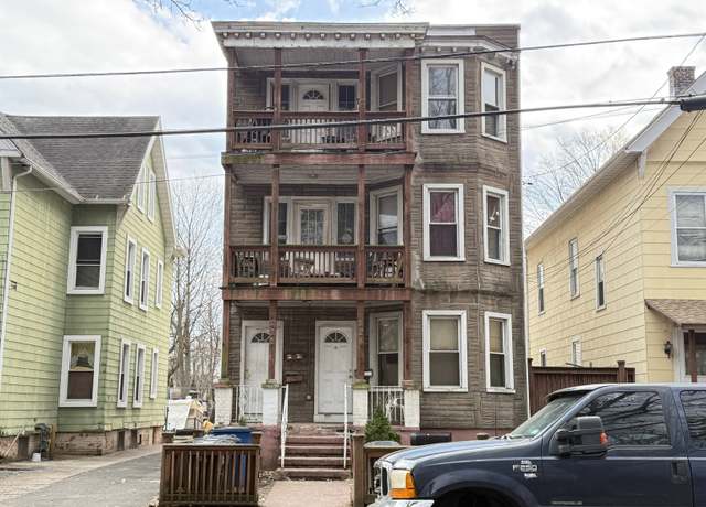 Property at 222 Dover St, New Haven, CT 06513, 6 beds, 3 baths