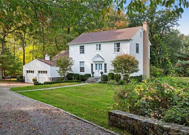 Property at 8 Twin Circle Dr, Westport, CT 06880, 4 beds, 3 baths