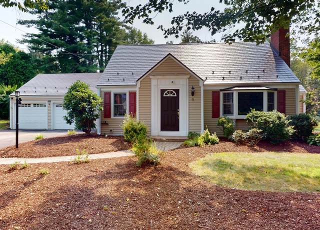 Property at 9 Selden Hill Dr, West Hartford, CT 06107, 5 beds, 3 baths