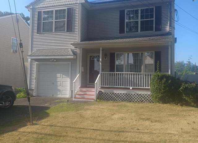 Property at 50 Hortense St, Stratford, CT 06614, 3 beds, 1.5 baths