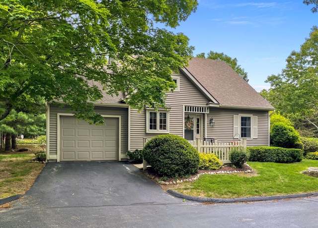 Property at 1 Dogwood Ln #1, East Lyme, CT 06357, 3 beds, 2 baths