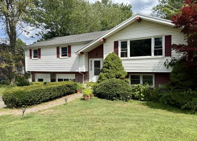 Property at 136 Charter Rd, Wethersfield, CT 06109, 4 beds, 2 baths