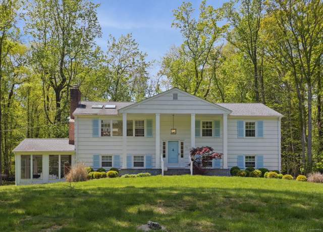 Property at 33 Pumpkin Hill Rd, Westport, CT 06880, 4 beds, 3 baths