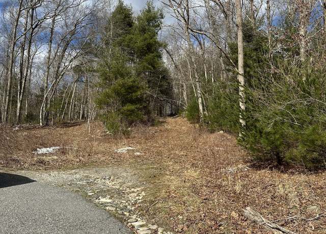 Property at 90 cranberry bog Rd, Killingly, CT 06239