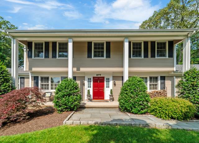 Property at 277 Dundee Rd, Stamford, CT 06903, 5 beds, 4.5 baths
