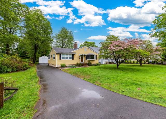 Property at 147 E Robbins Ave, Newington, CT 06111, 3 beds, 2 baths